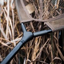 Trakker Defy Landing Net -Trakker defy landing net ls02 2 1