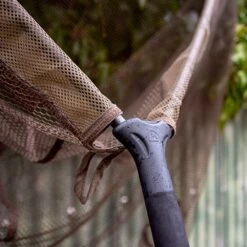 Trakker Sanctuary T8 Landing Net -Trakker sanc t8 landing net ls07 1 1