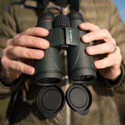 Trakker Optics 10x42 Binoculars 11 Trakker Optics 10x42 Binoculars -Trakker trakker bino 1