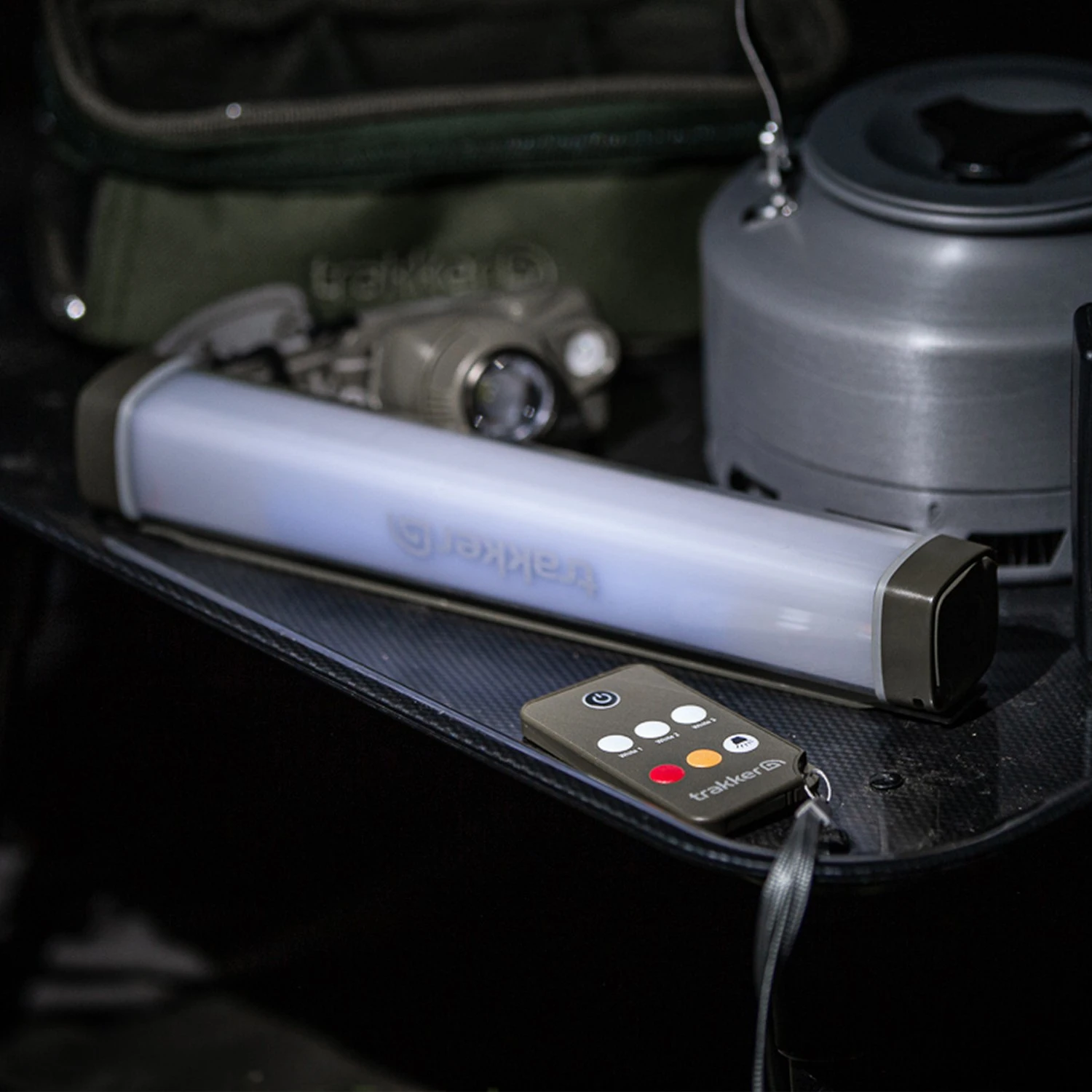 Trakker Nitelife Bivvy Light Remote 200 4 Trakker Nitelife Bivvy Light Remote 200 - Image 2