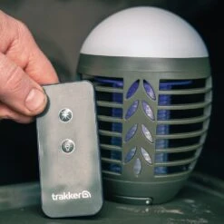 Trakker Remote Bug Blaster -Trakker trakker remote bug blaster 9 1