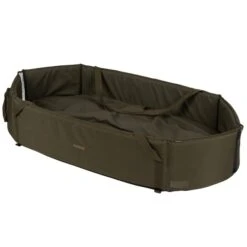 Trakker Sanctuary Deluxe Oval Crib XL