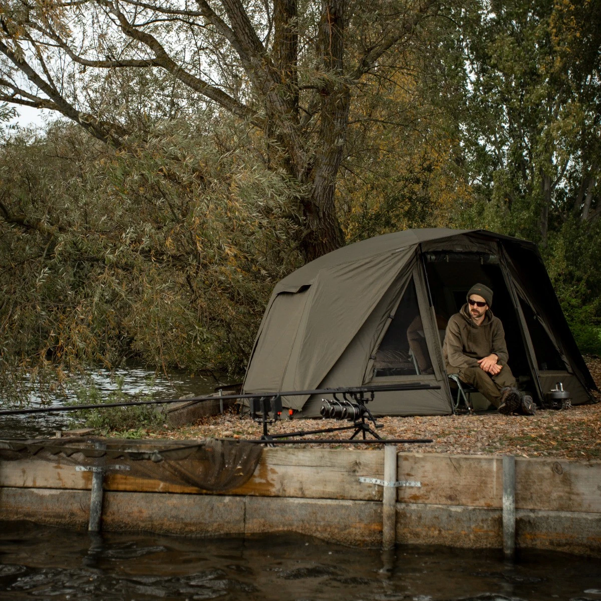 Trakker Tempest 150 Fishing Bivvy Aquatexx EV 1.0 Skull Cap Wrap - Image 2